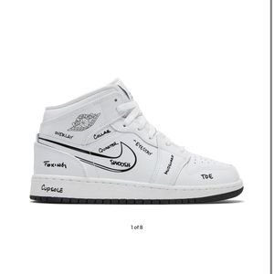 New Nike Air Jordan 1 Mid GS Schematic, size 6.5 US or 39 EU (price negotiable)
